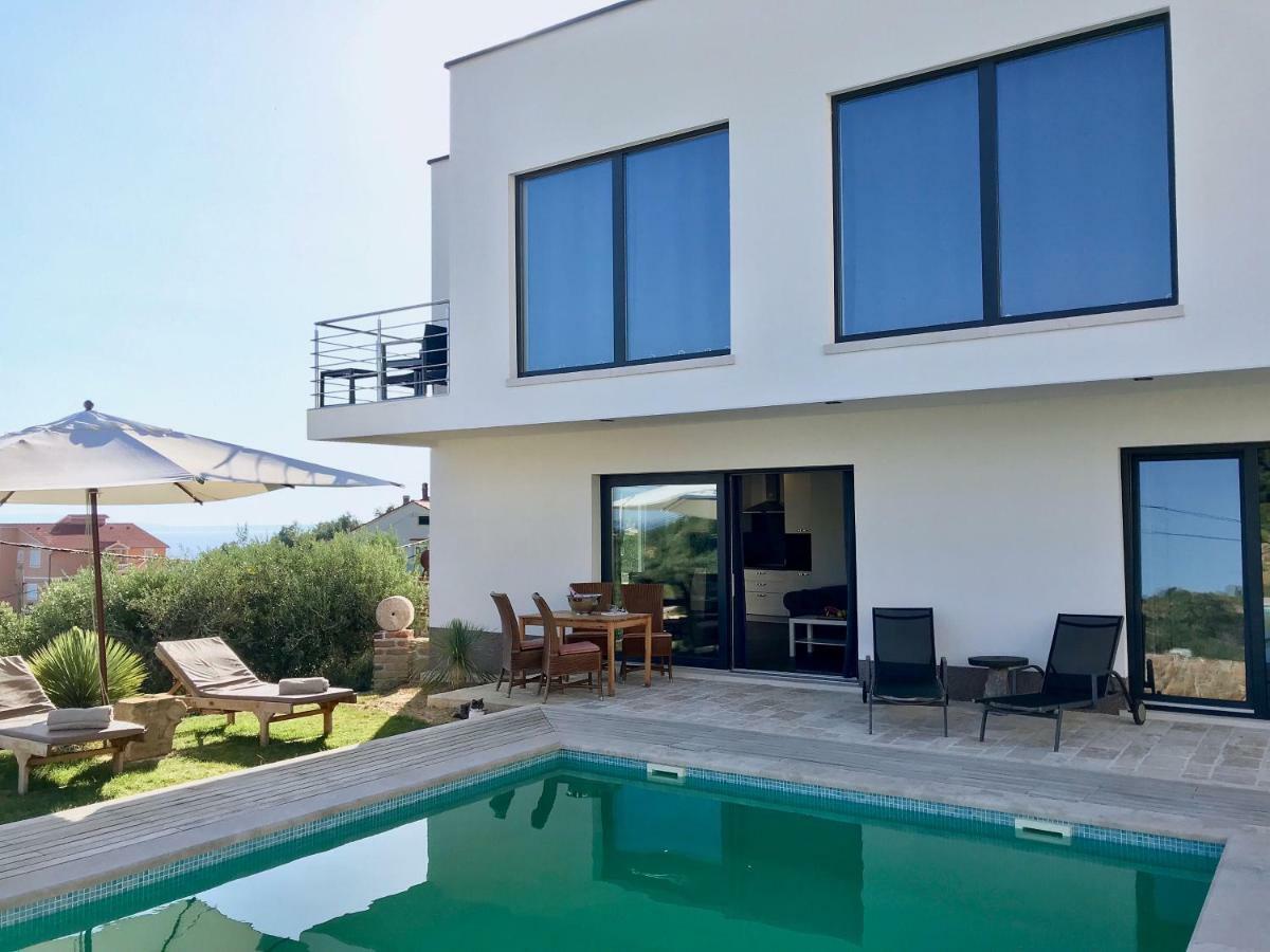 Villa Joy 4Ever Banjol 외부 사진